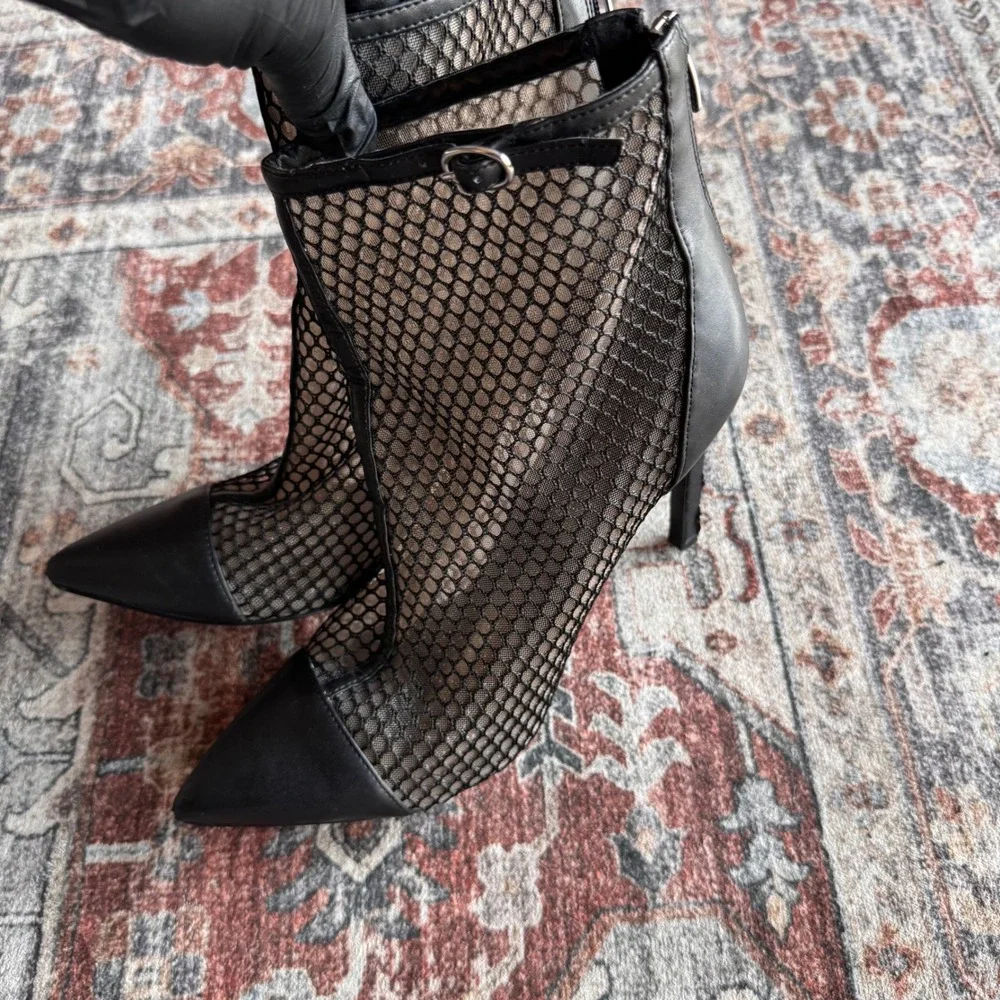 Nine West Black‎ Mesh Pointed Toe Stiletto Heel Ankle Booties Women's Size 9M